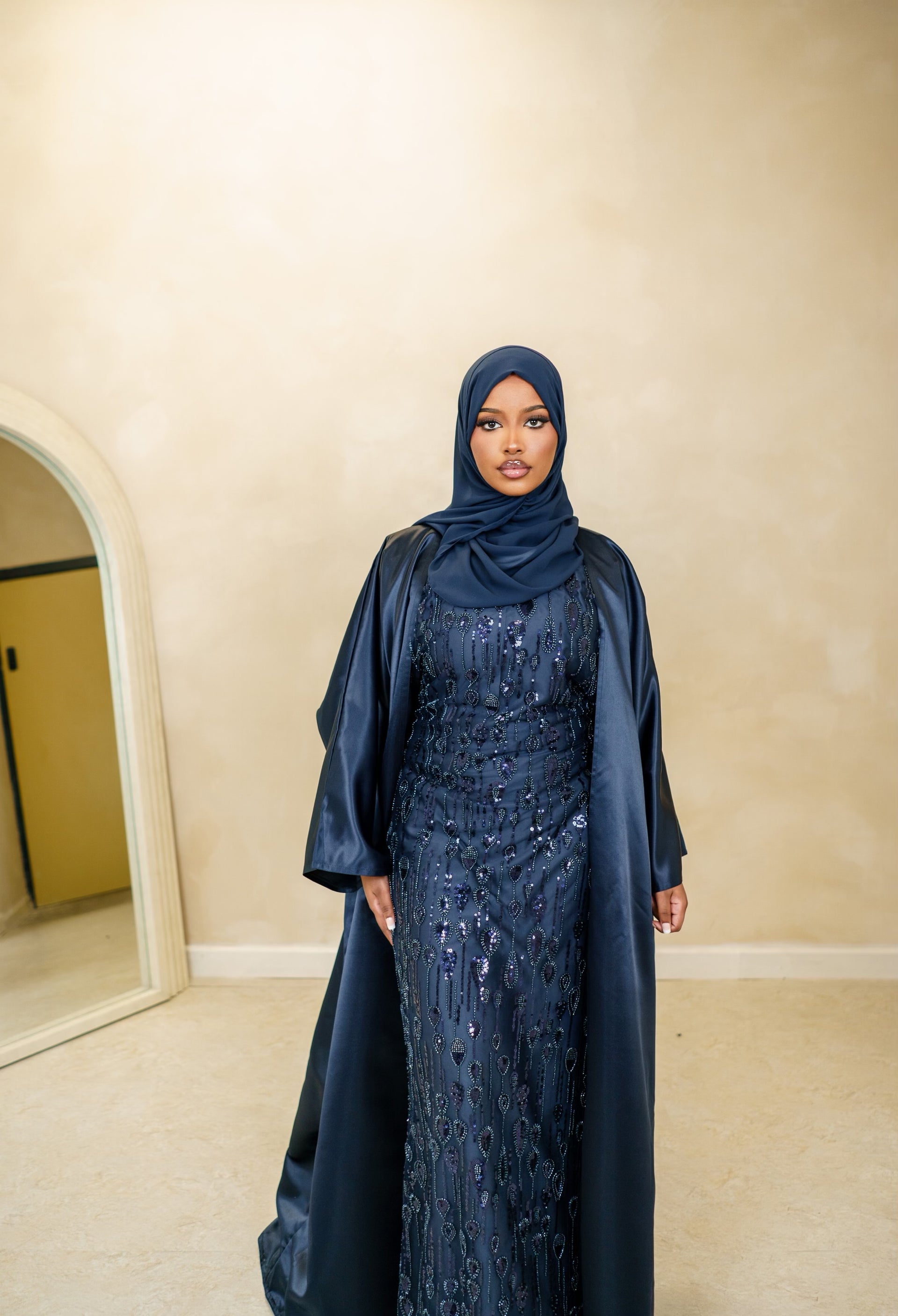 Luxury Abaya Abaya |Midnight Blue – HADIYATT